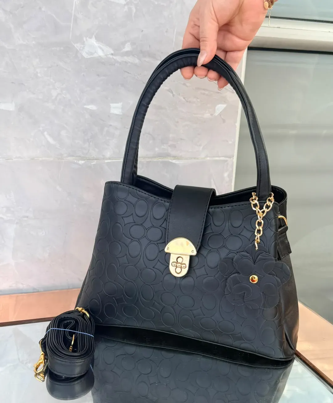 Cartera Florata, foto 2 de 7
